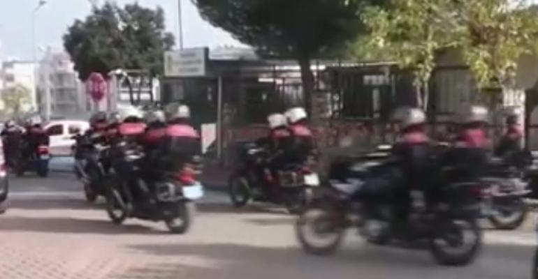 İzmir'de 'Beldekler' suç örgütüne operasyonda 4 tutuklama
