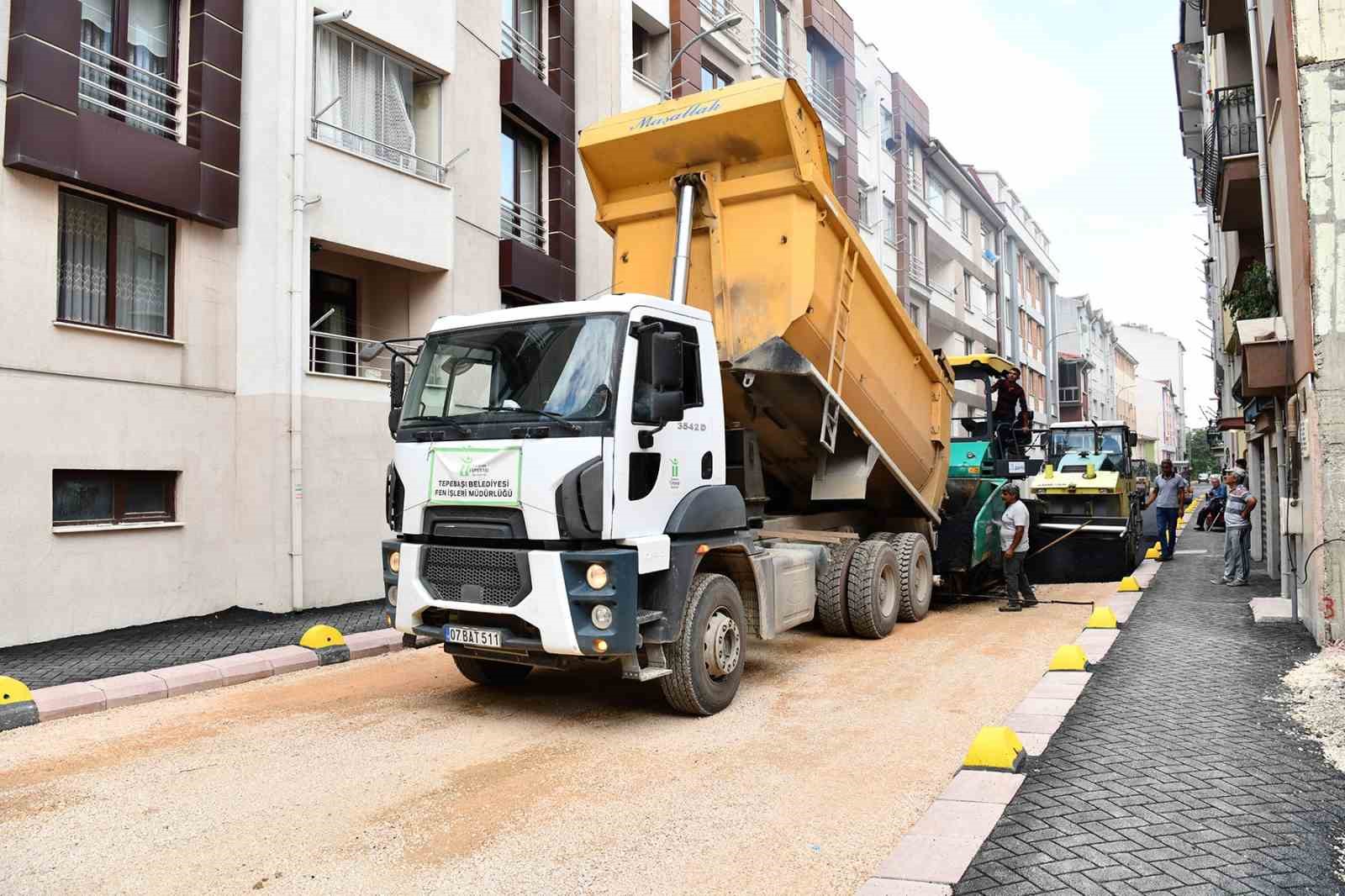 Tepebaşı’ndan 2023’te 83 bin metrekare asfalt