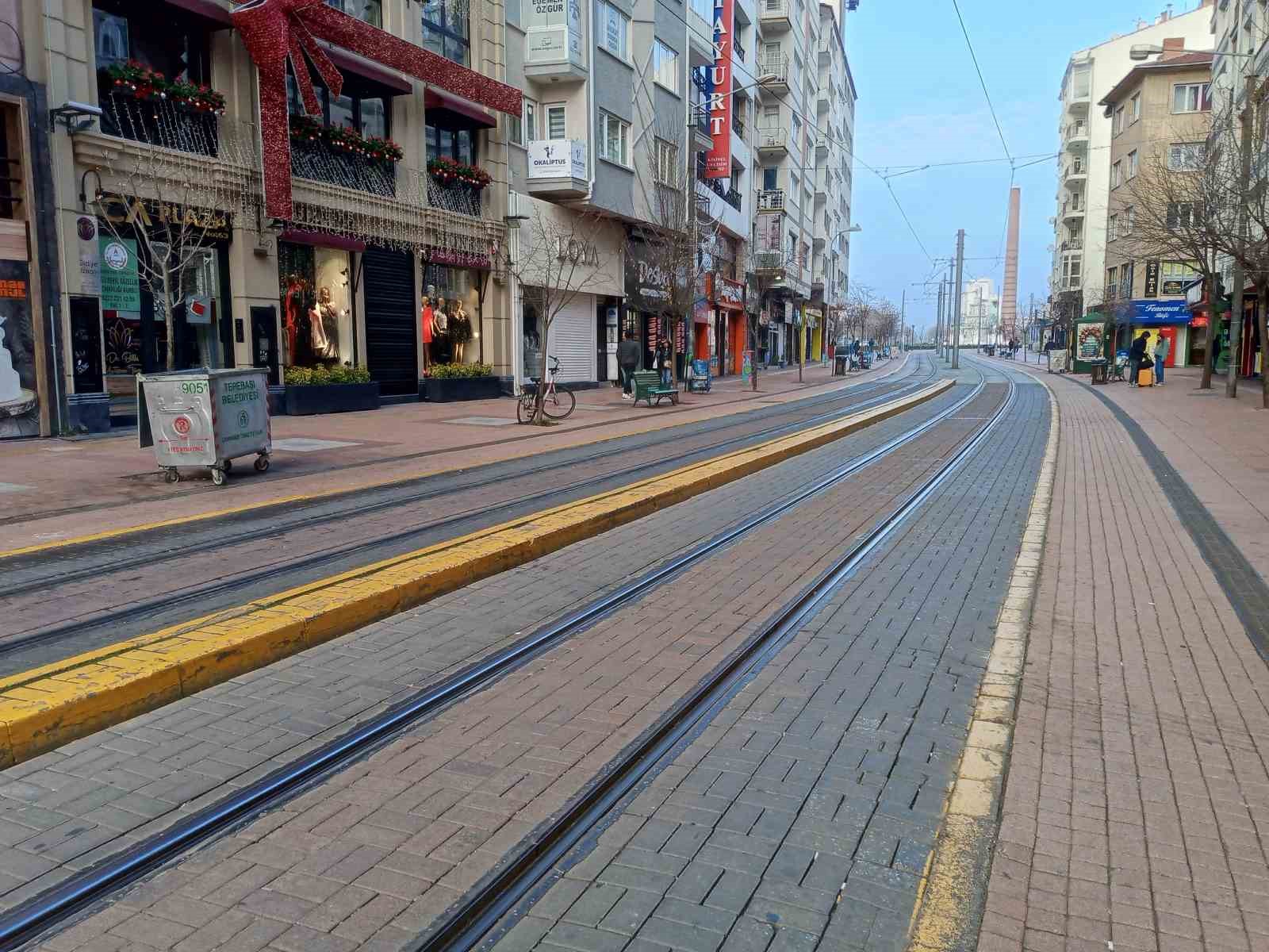 2024 yılının ilk gününde Eskişehir sokakları boş kaldı