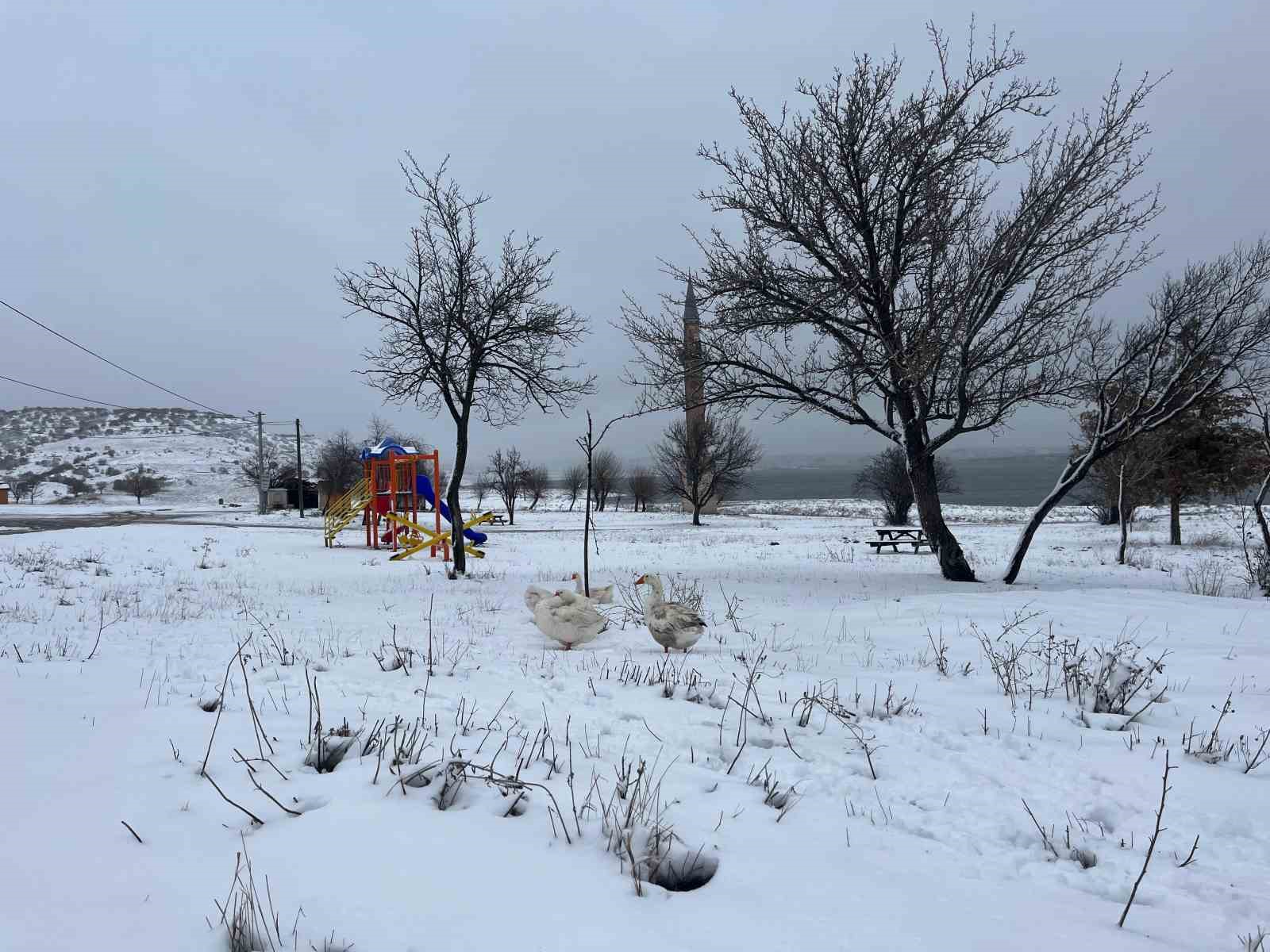 Eskişehir’de havadan görüntülenen kar manzaraları mest etti
