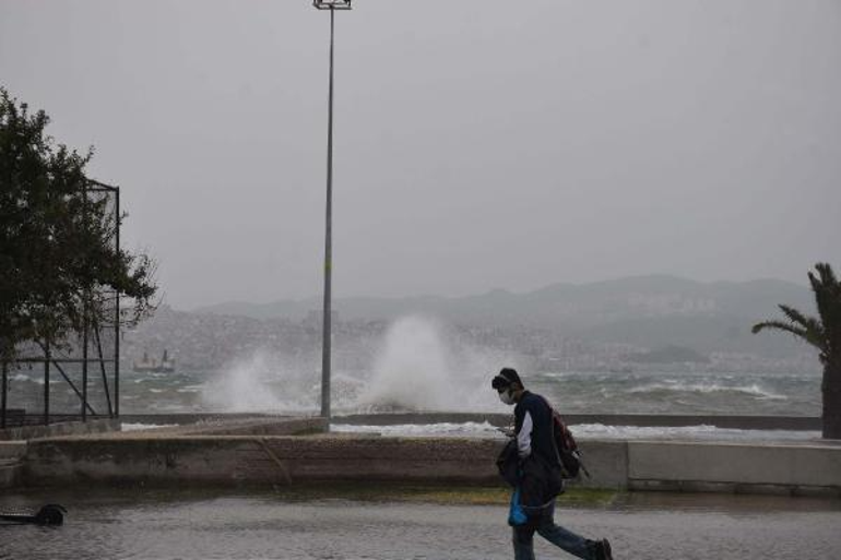 İzmir için 'fırtına' uyarısı