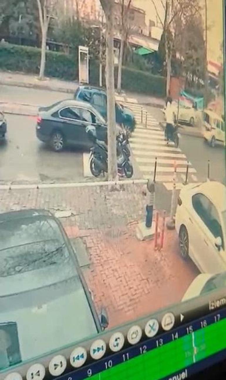 Kadıköy'de iterek motosiklet çalan şüpheli yakalandı