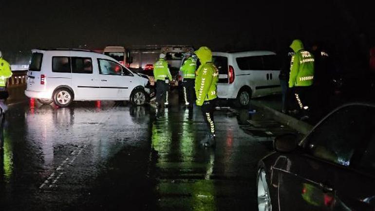 Başakşehir'de zincirleme kaza: 1'i ağır 3 yaralı