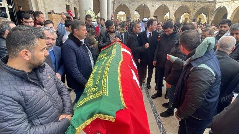Eski milletvekili Halil Özcan, Şanlıurfa'da son yolculuğuna uğurlandı