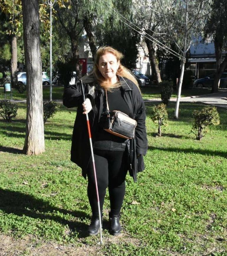 İzmir'de görme engelli öğretmenden meslektaşına 'psikolojik şiddet uyguluyor' suçlaması