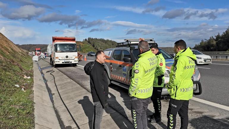 Kuzey Marmara Otoyolu'ndaki kazada kimyasal madde tedirginliği