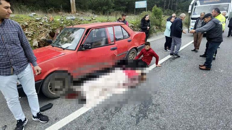 Otomobilini yol kenarına park eden sürücü ile arkadaşına kamyonet çarptı: 1 ölü, 1 yaralı