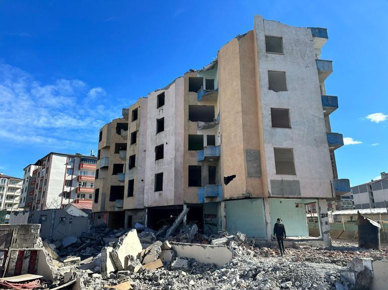 Iğdır'da 4 yılda 800 metruk bina yıkıldı