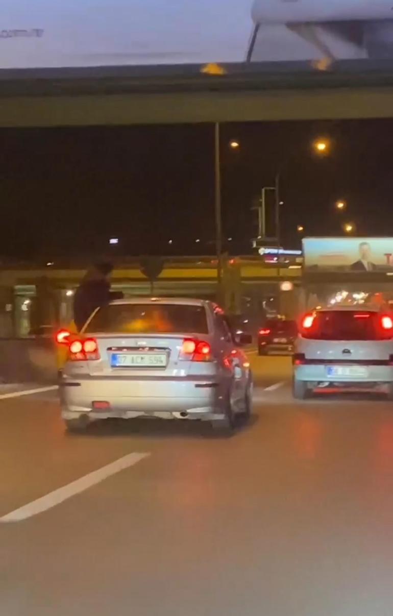 Kadıköy'de makas atarak ilerleyen trafik magandalarına ceza yağdı