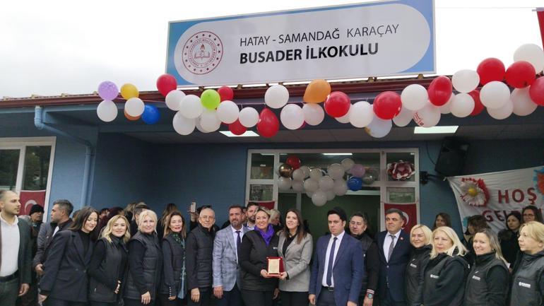 Hatay'da 135 depremzede öğrencilerin eğitim göreceği BUSADER İlkokulu açıldı