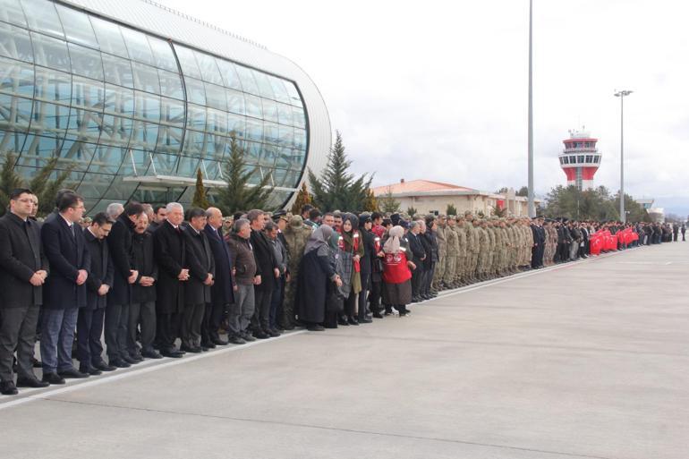 Şehit Ay'ın cenazesi, memleketi Erzincan'a getirildi