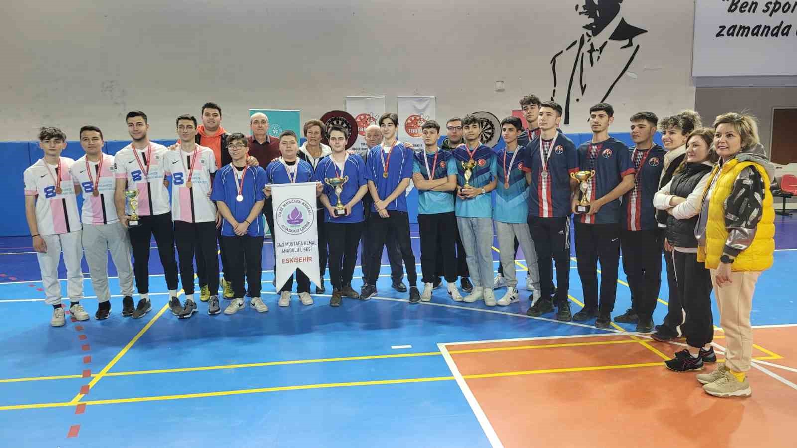 Gazi Mustafa Kemal Anadolu Lisesi öğrencilerinden çifte şampiyonluk