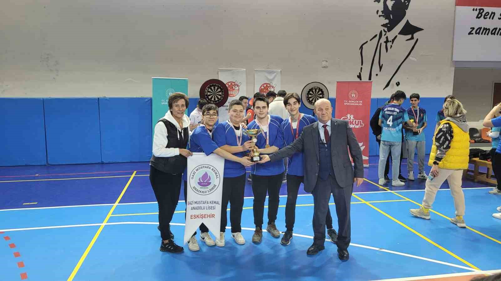 Gazi Mustafa Kemal Anadolu Lisesi öğrencilerinden çifte şampiyonluk