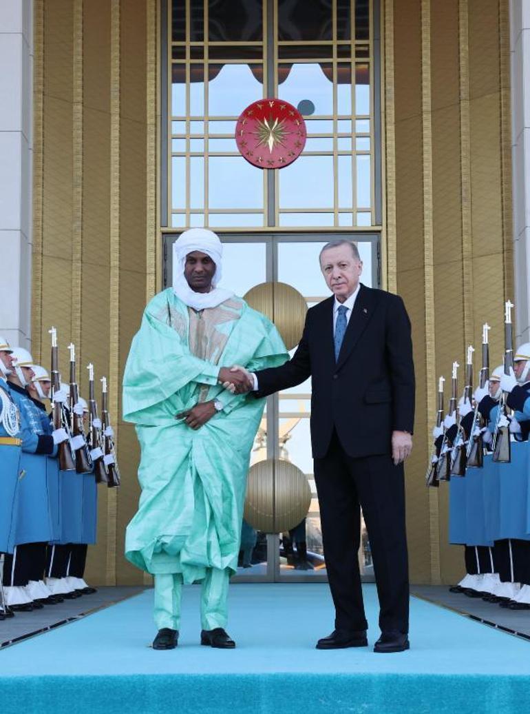 Erdoğan, Nijer Başbakanı ve Ekonomi-Finans Bakanı Zeine'yi kabul etti