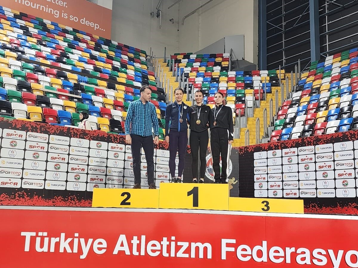 Eskişehirli sporcu uzun atlamada derece elde etti