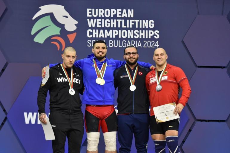 Avrupa Halter Şampiyonası'nda Onur Demirci'den gümüş madalya