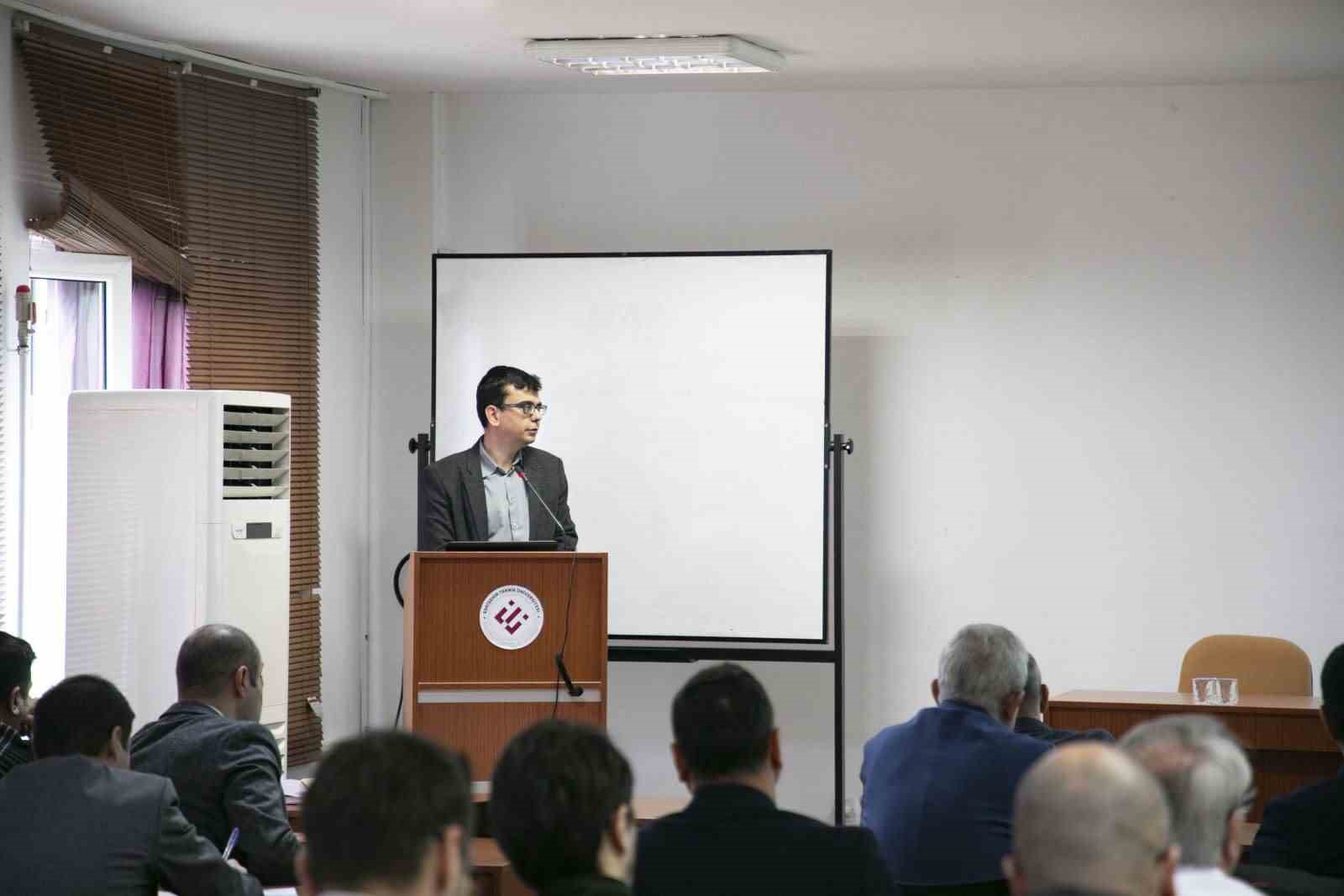 ESTÜ Raylı Sistemler Program Geliştirme Çalıştayı gerçekleştirildi