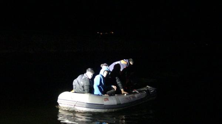 Batman’da su alan teknede yüzme bilmeyen 3 genç kurtarıldı