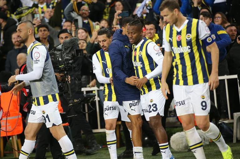 Fenerbahçe, Pendikspor engelini 4 golle geçti