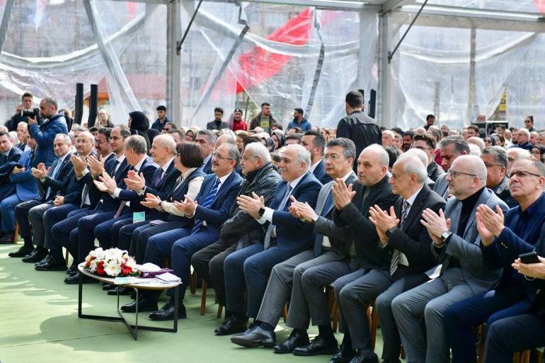 Bakan Özhaseki: Son 5 senedir yeni bir belediyecilik anlayışı çıktı, o da algı belediyeciliği