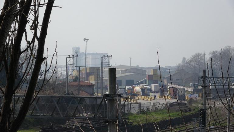Kocaeli'de limandaki atık tankında patlama