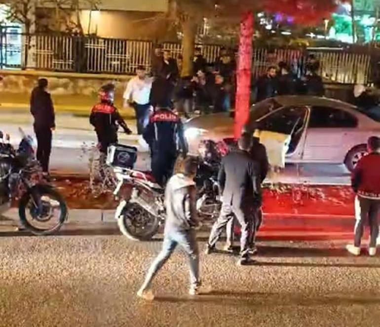 Mardin'de trafikte ‘yol vermeme’ kavgası kamerada