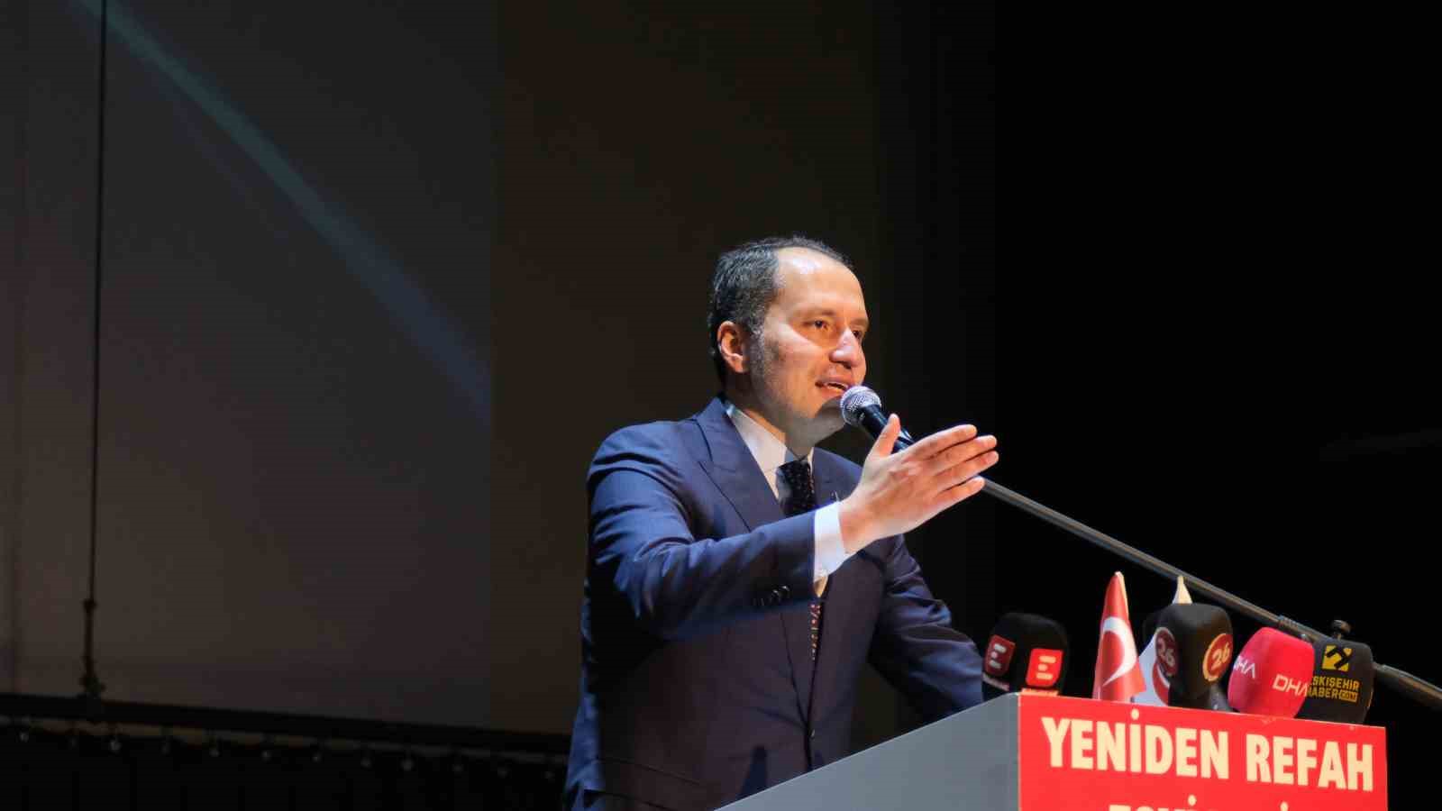 Yeniden Refah Partisi Genel Başkanı Erbakan Eskişehir’de konuştu