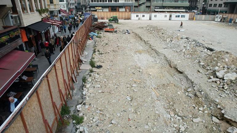 Karaköy'de otopark inşaatında çalışmalar durdu, İBB tarihi buluntuları gerekçe gösterdi