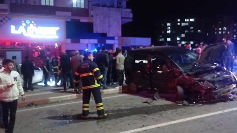 Siirt'te 6 araç zincirleme kazaya karıştı
