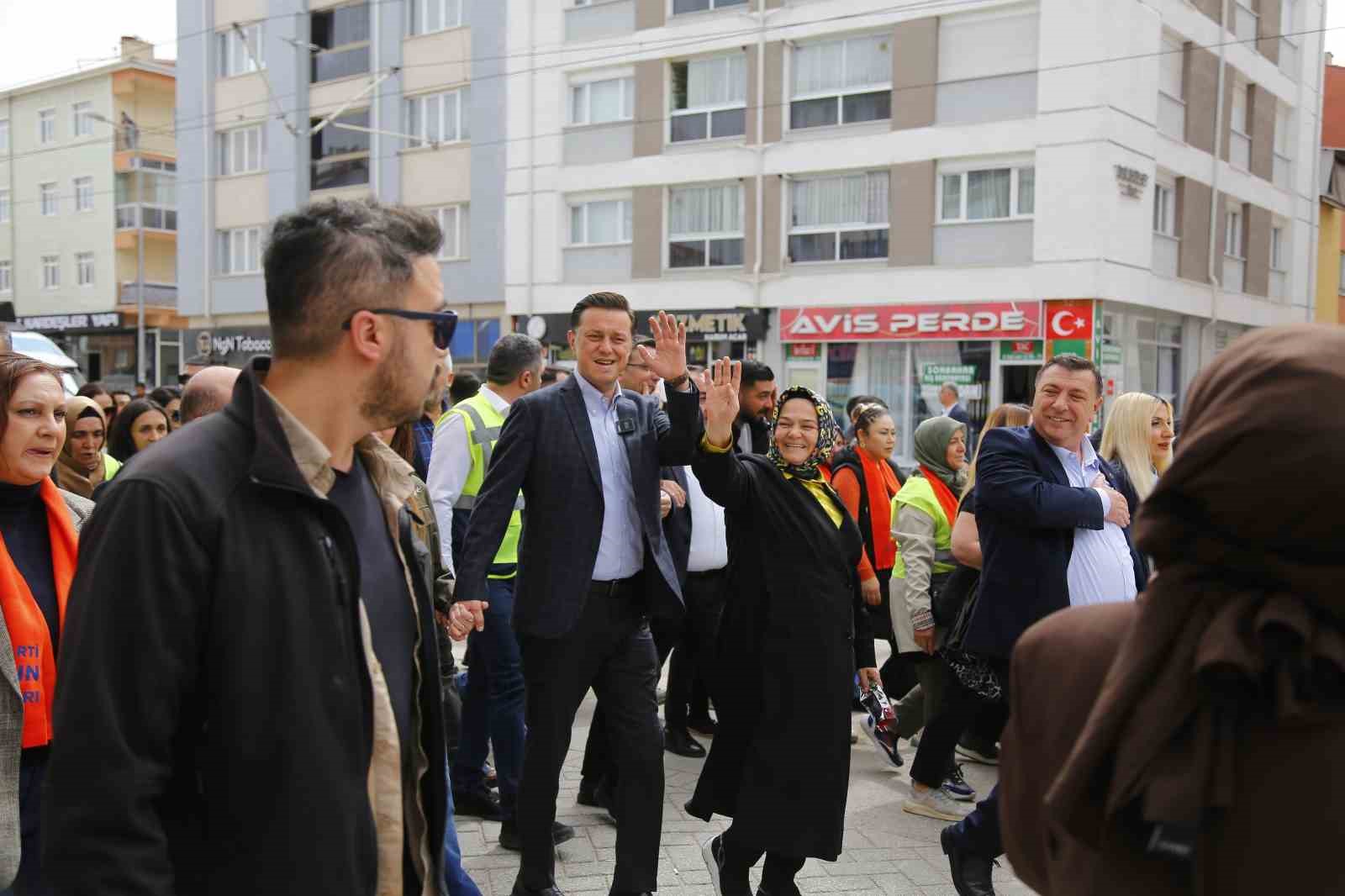 Hatipoğlu’ndan Odunpazarı Cumhur Yürüyüşü