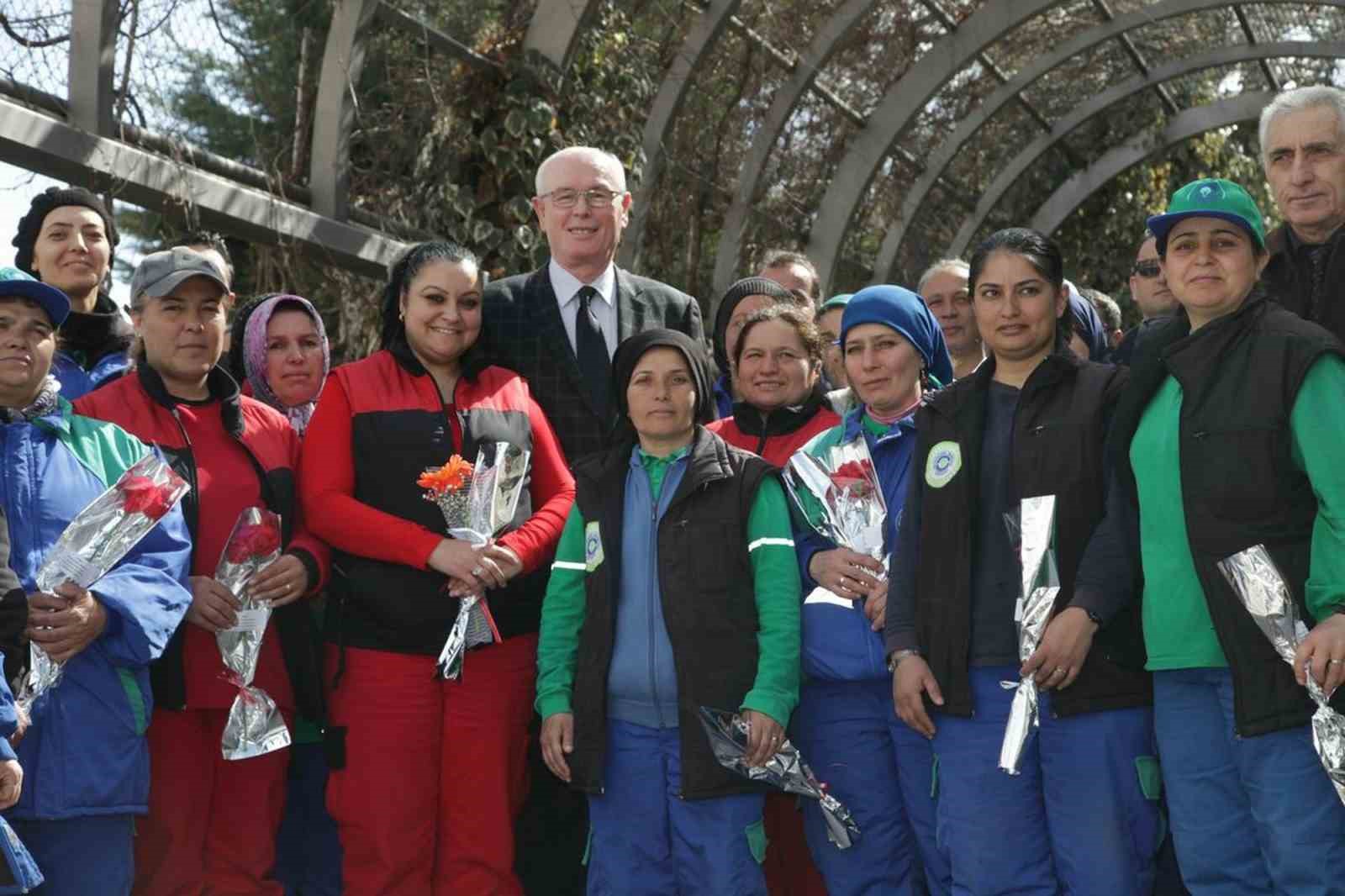 Odunpazarı Belediyesi kadın çalışanlarına 8 Mart izni