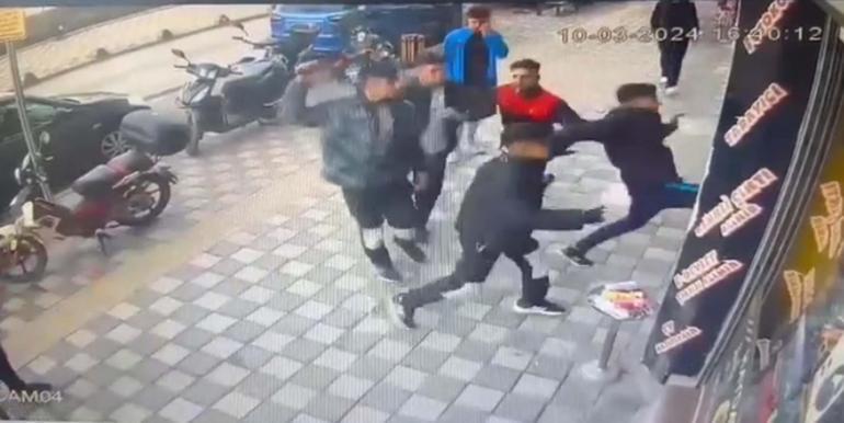 Manisa'da palalı ve satırlı kavganın kamera görüntüsü ortaya çıktı