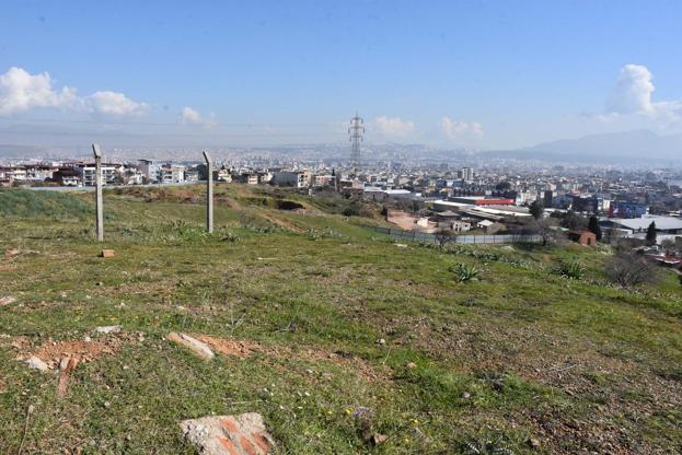 Cemil Tugay: Gaziemir'deki radyoaktif atığın bir an önce temizlenmesini istiyoruz