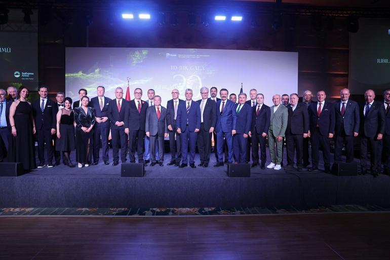Bakan Bolat, Türk- Alman Ticaret ve Sanayi Odası'nın kuruluş yıldönümü için Almanya'da