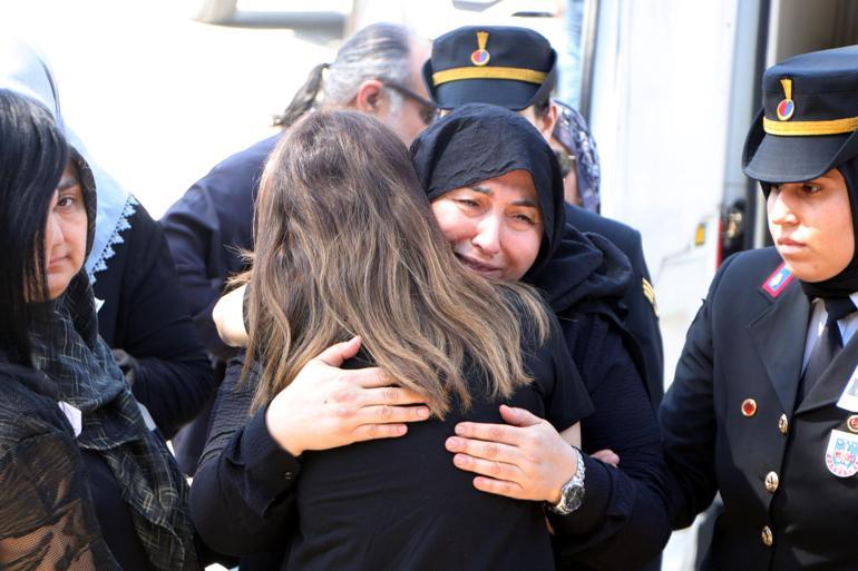 Kaza şehidi astsubay, Adana’da son yolculuğuna uğurlandı