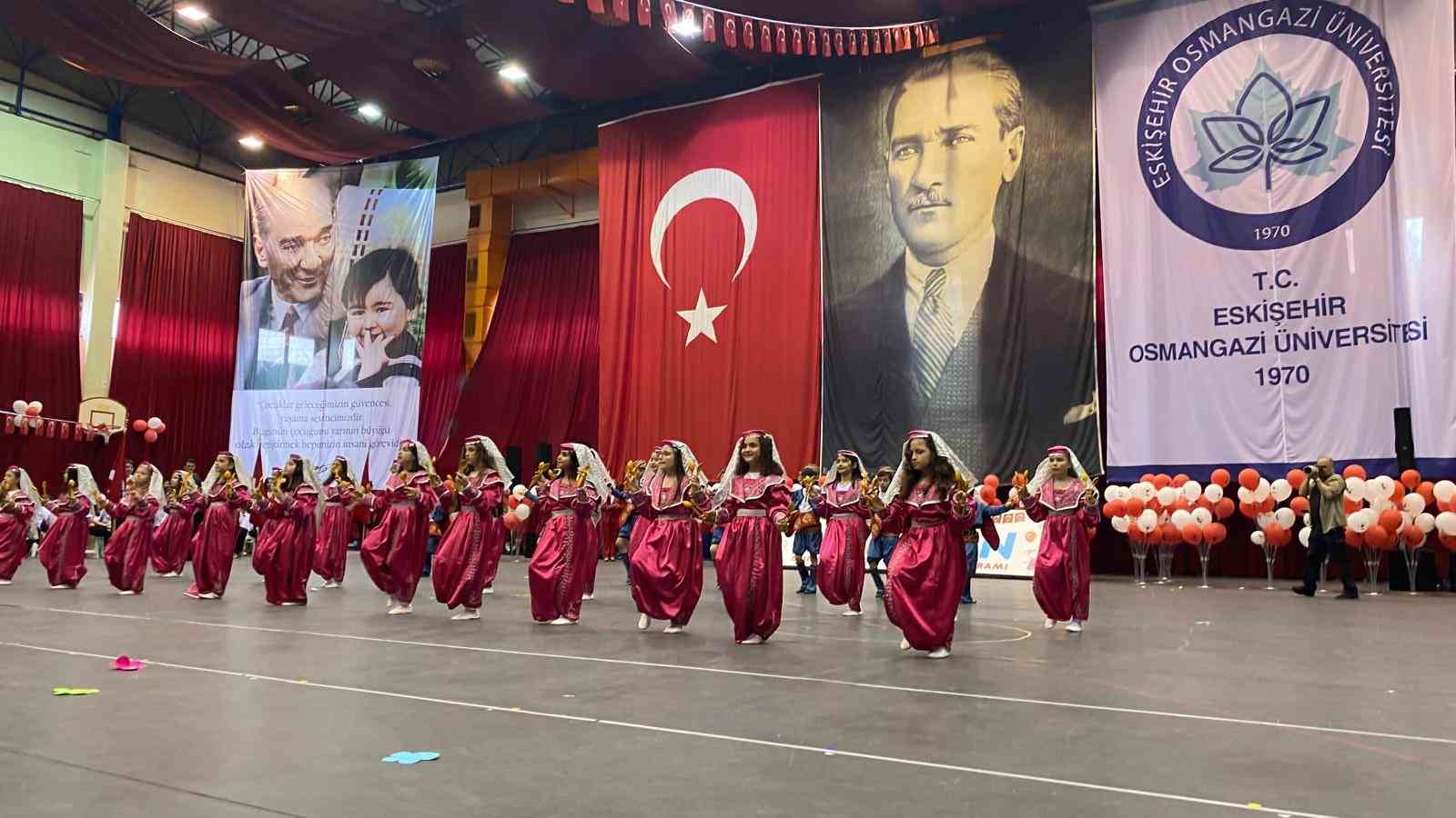 ESOGÜ’de düzenlenen törenle çocuk bayramı coşkuyla kutlandı