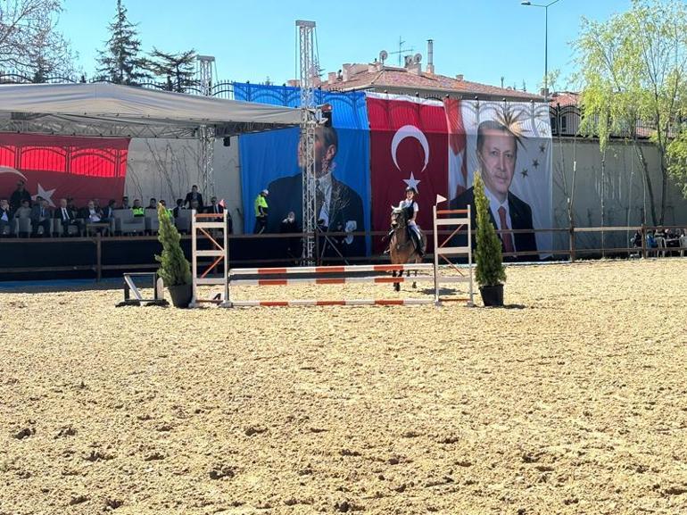 Ankara'da '10 Nisan Binicilik Yarışları' yapıldı