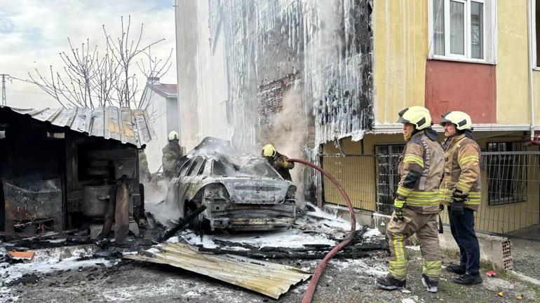 Avcılar'da kömürlükte başlayan yangın 3 katlı binaya sıçradı