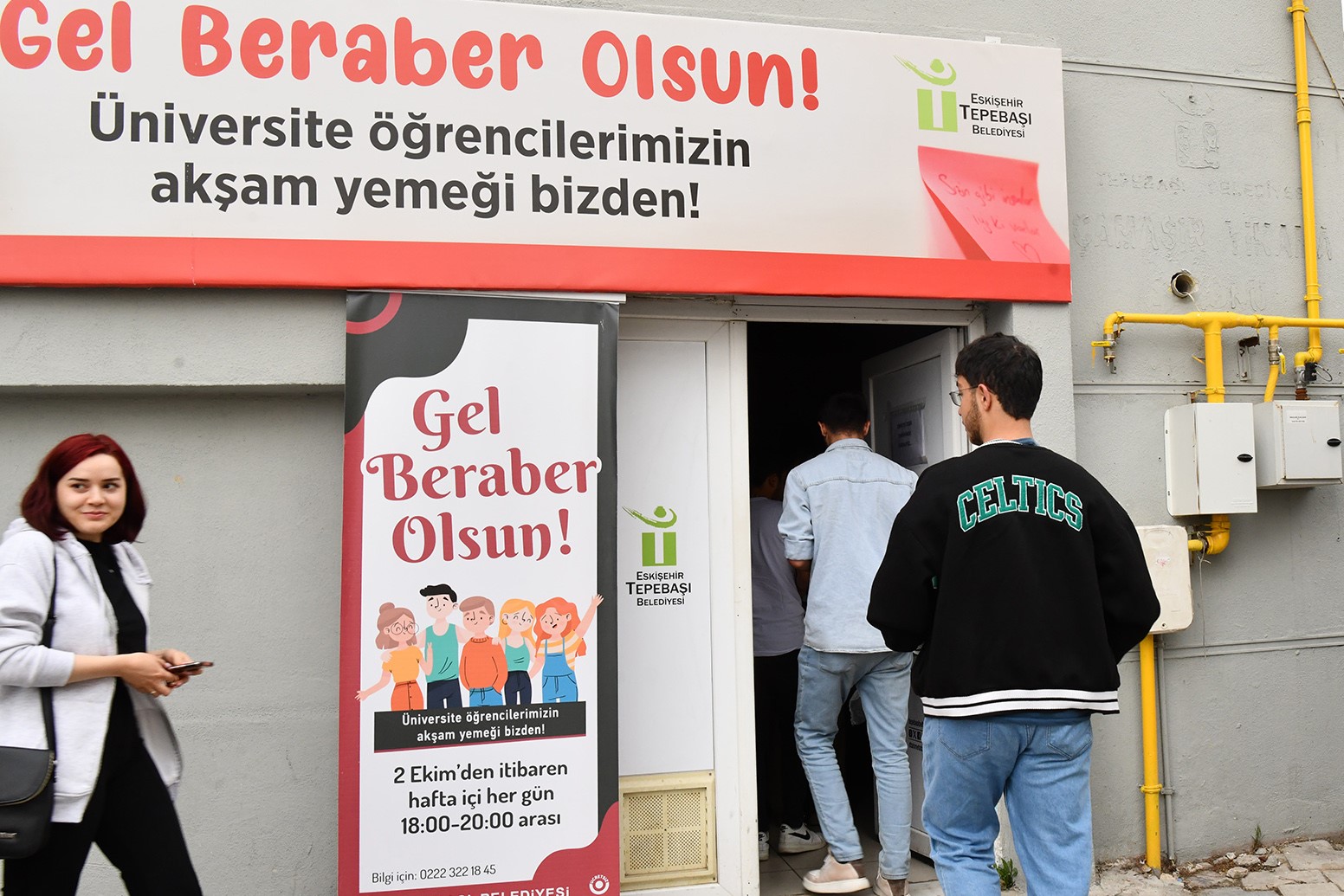 Üniversiteli öğrencilerden Başkan Ataç’a teşekkür