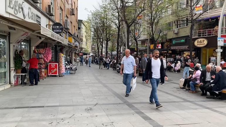 Zeytinburnu'nda komşu esnafların tartışmasında silah konuştu