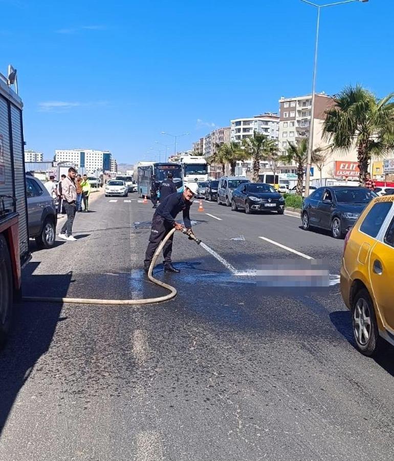 Seyir halindeki motosikletten düşen kadın ağır yaralandı