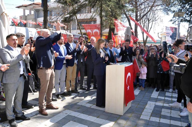 Türkiye'nin en genç bağımsız belediye başkanı Zeynep: Daha çok çabalayacağım