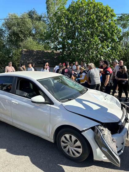 Polisten kaçarken art arda 2 otomobilin çarptığı motosikletteki yolcu öldü, 1'i ağır 2 yaralı