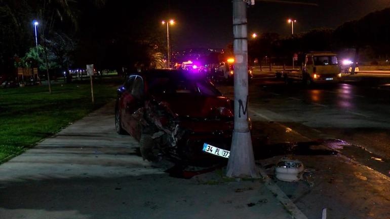 Kartal'da, yarışan 3 otomobilin sürücüsü zincirleme kazaya neden oldu: 5 yaralı