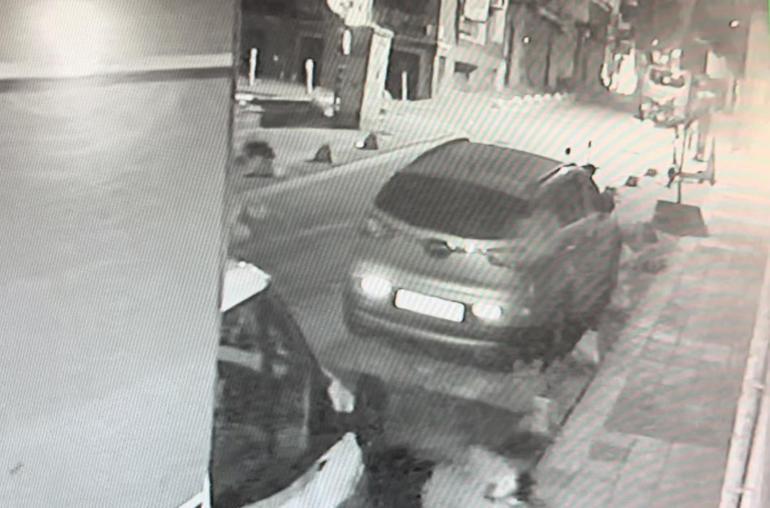 Kadıköy'deki bıçaklı saldırının güvenlik kamerası görüntüleri ortaya çıktı