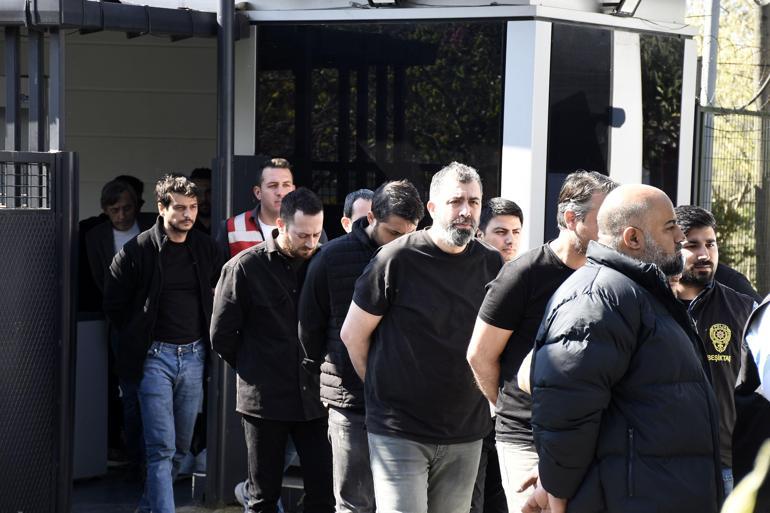 Beşiktaş'taki gece kulübü yangınında gözaltına alınan 11 kişi adliyeye sevk edildi