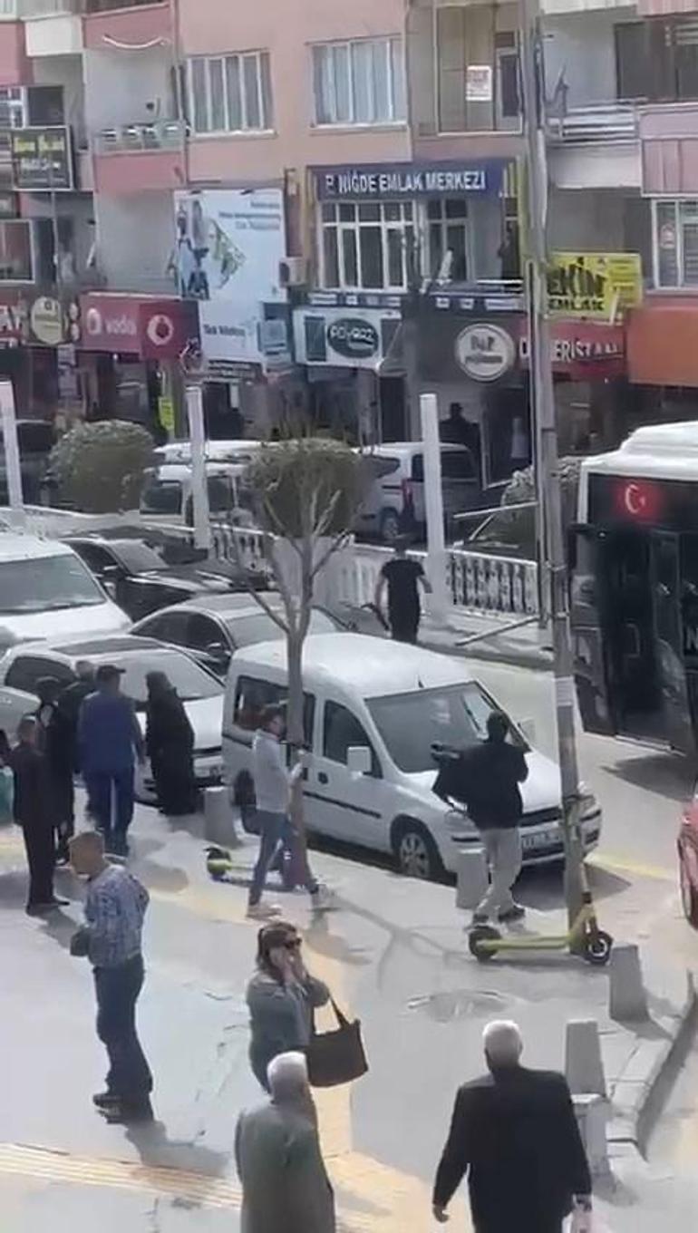 Trafikteki kendisine sopayla saldıran otobüs şoförünü tüfekle vuran şüpheli tutuklandı