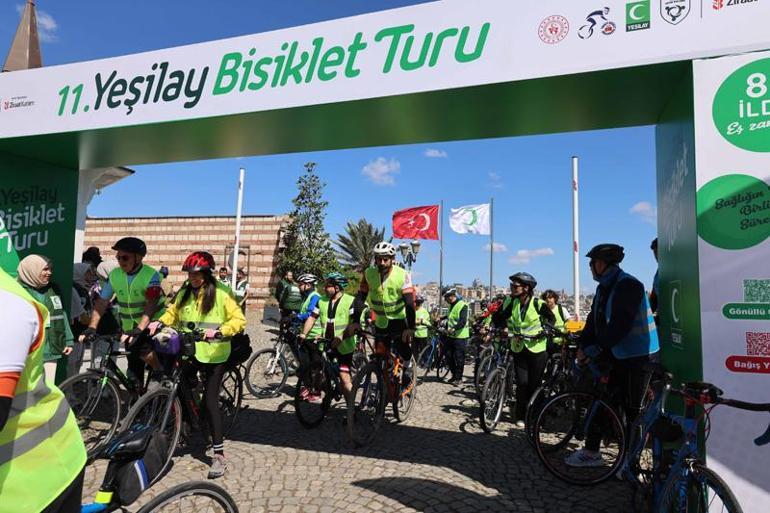 11. Yeşilay Bisiklet Turu'nda pedallar bağımlılıkla mücadele için çevrildi