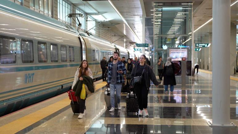 YHT'lerde taşınan yolcu sayısı 86 milyonun üzerine çıktı