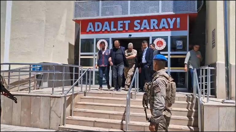 Diyarbakır’da 9 kişinin öldüğü silahlı kavganın taraflarının barış töreni öncesi, tüm firarı şüpheliler teslim oldu